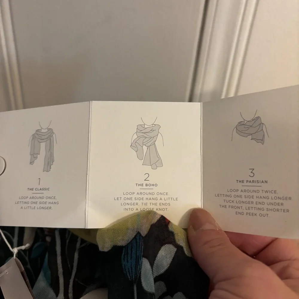 Ann Taylor‎ Loft Floral Printed Scarf NWT